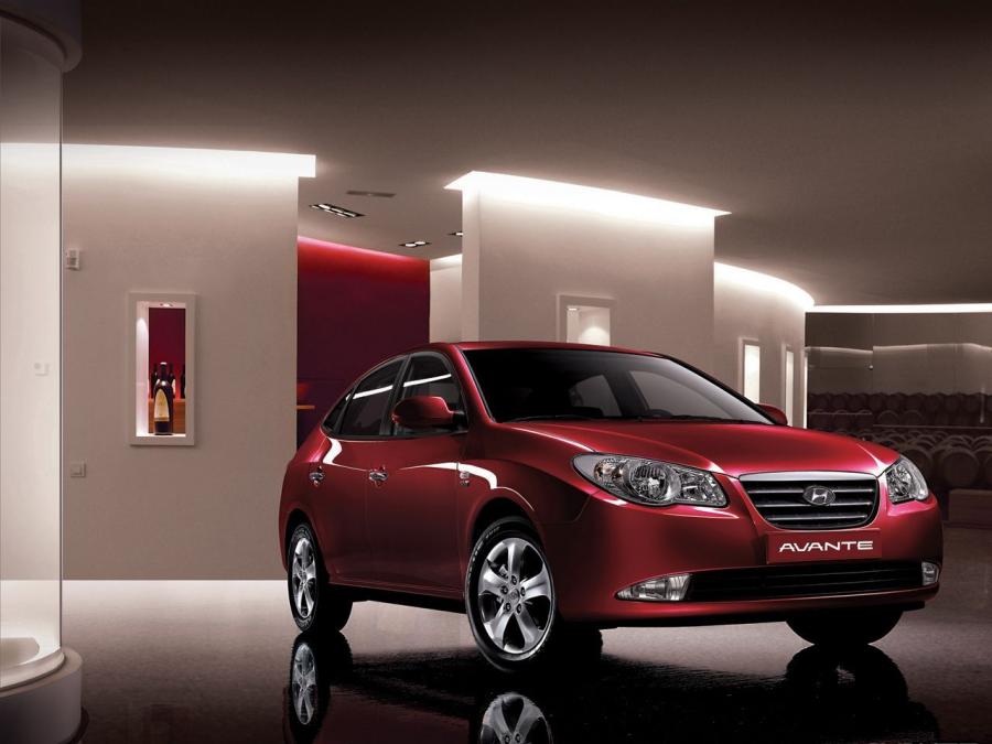  Hyundai Avante 2006 года  (фото 2 из 5)